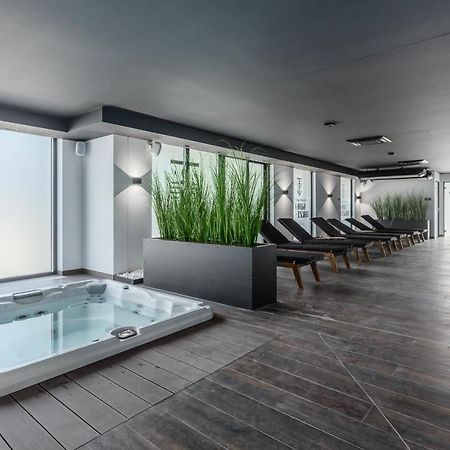 Onholiday Apartamenty Ze Strefa Relax & Fun, Ul Lwowska 12 Kołobrzeg Exteriör bild