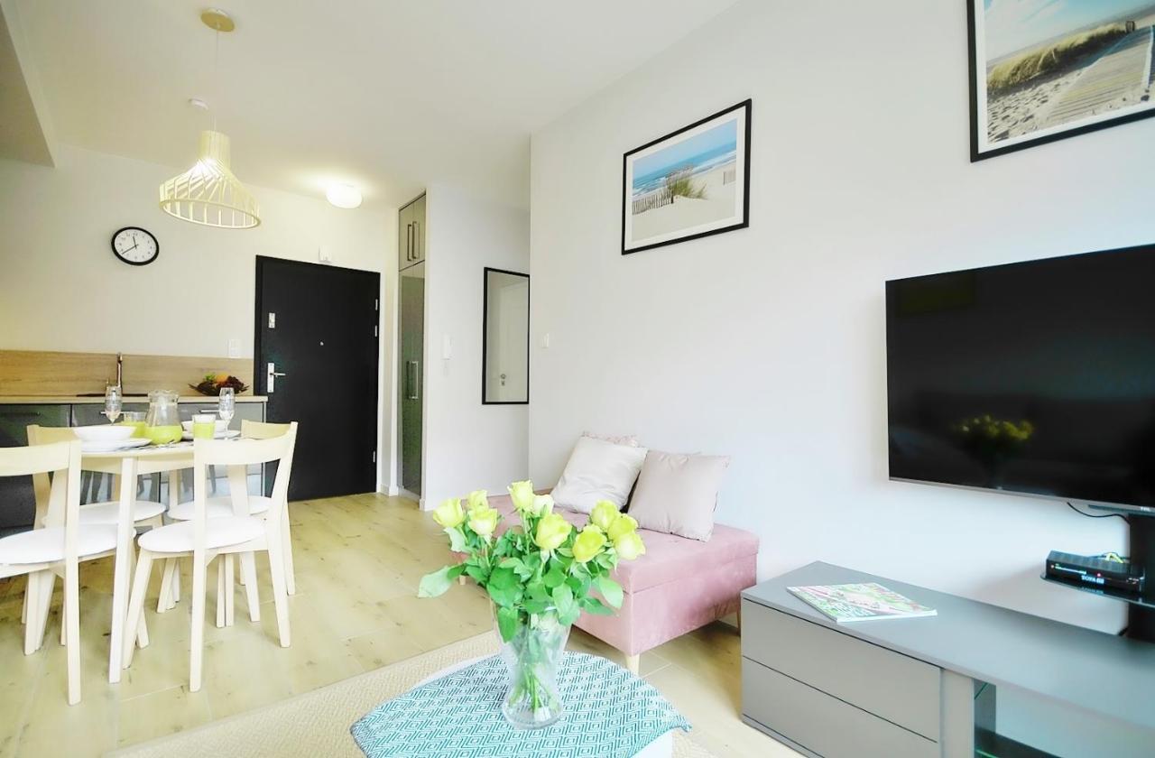 Onholiday Apartamenty Ze Strefa Relax & Fun, Ul Lwowska 12 Kołobrzeg Exteriör bild